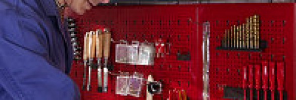 Werkzeug für Heimwerker © Luca di Gaspero - Fotolia.com