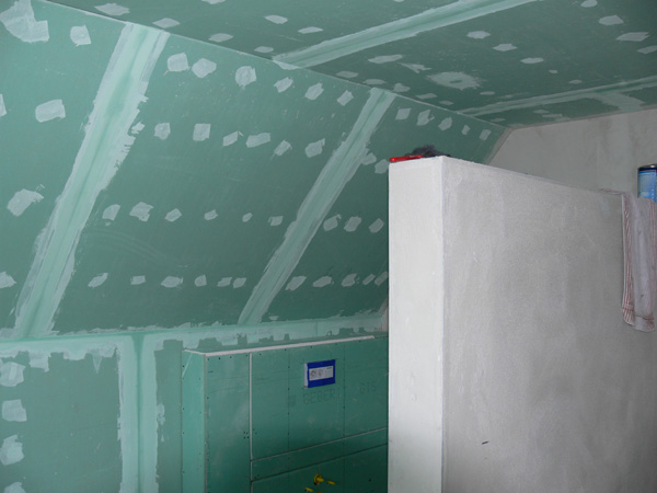 Badausbau mit Gisplatten für Feuchträume © Matthias Blass