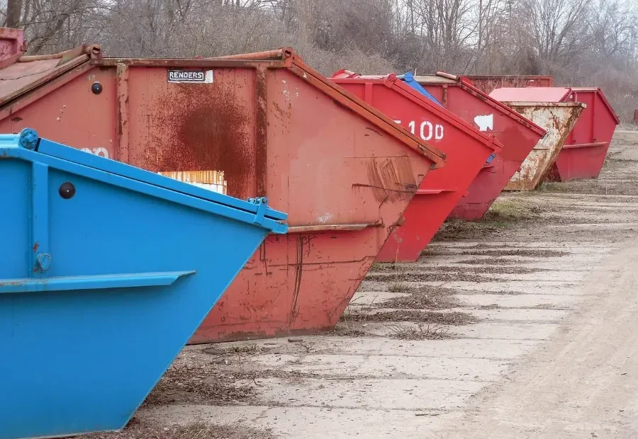 Abfall Container online bestellen für jede Art von Müll