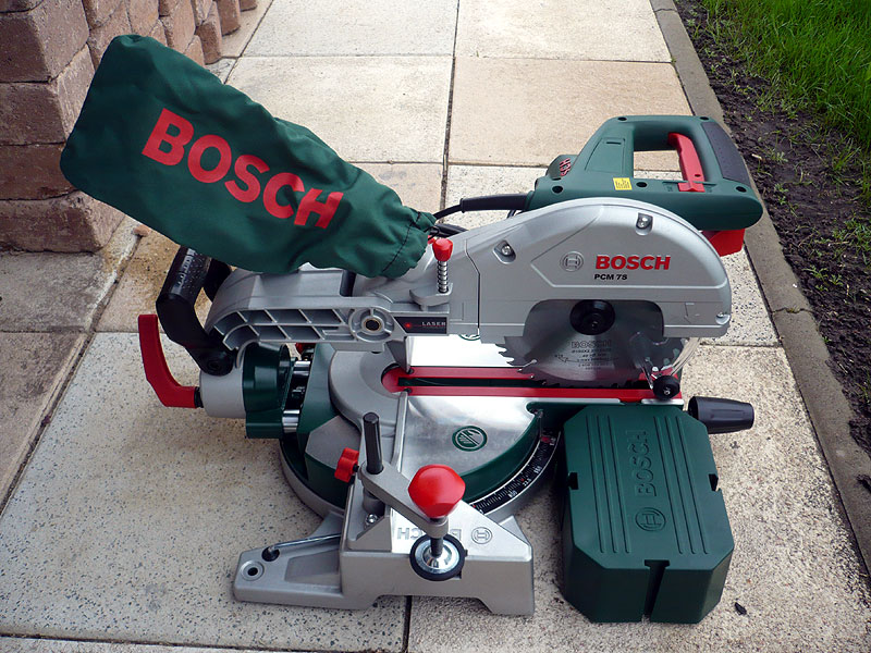 Bosch Kapp- und Gehrungssäge PCM-7S